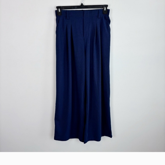Halara Pants dark blue Wide Leg size Medium Petite - Picture 2 of 6